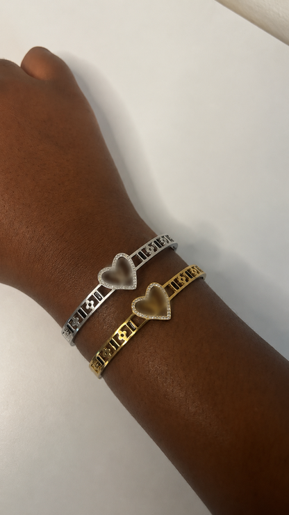 Prive Heart Cuff