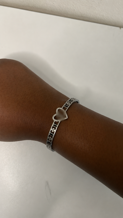 Prive Heart Cuff